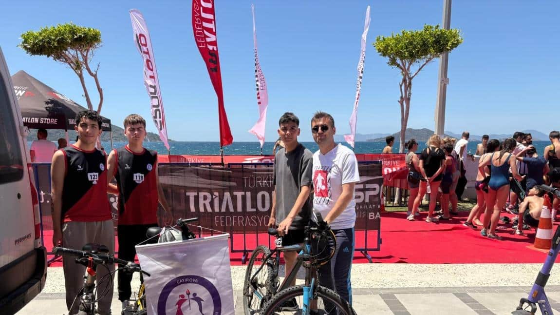 ŞİKAL 23 Mayıs 2025 Tarihinde Muğla Fethiye Çalış Plajında Düzenlenen Triatlon Türkiye  Şampiyonası Resimleri